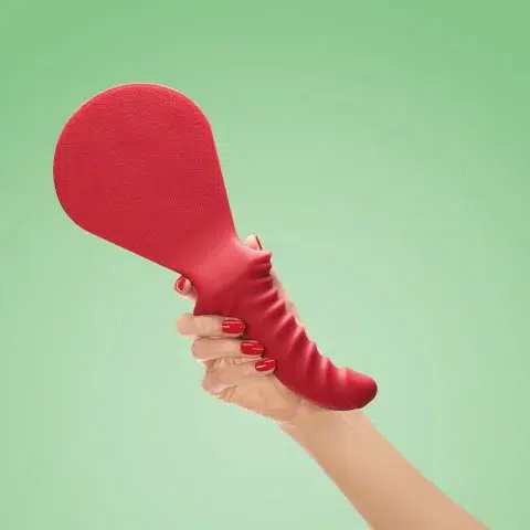 Fun Factory Buck Dich - Spanking Dildo - Red