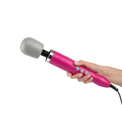Doxy Personal Massager Pink in Hand